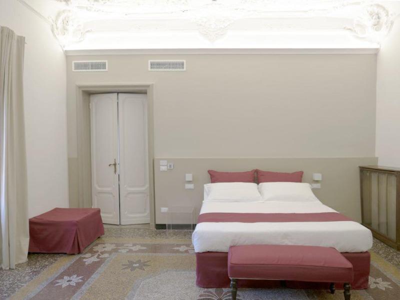 Genova46 Suites & Rooms - Oda