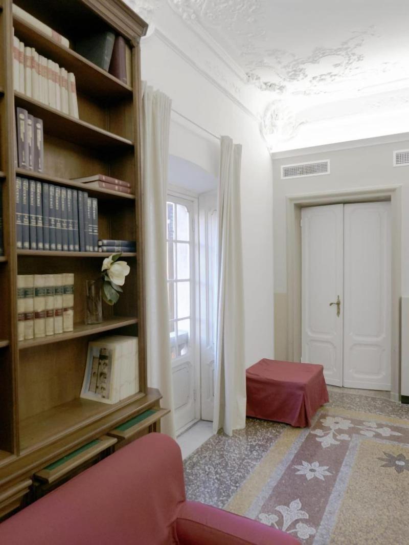 Genova46 Suites & Rooms - Oda