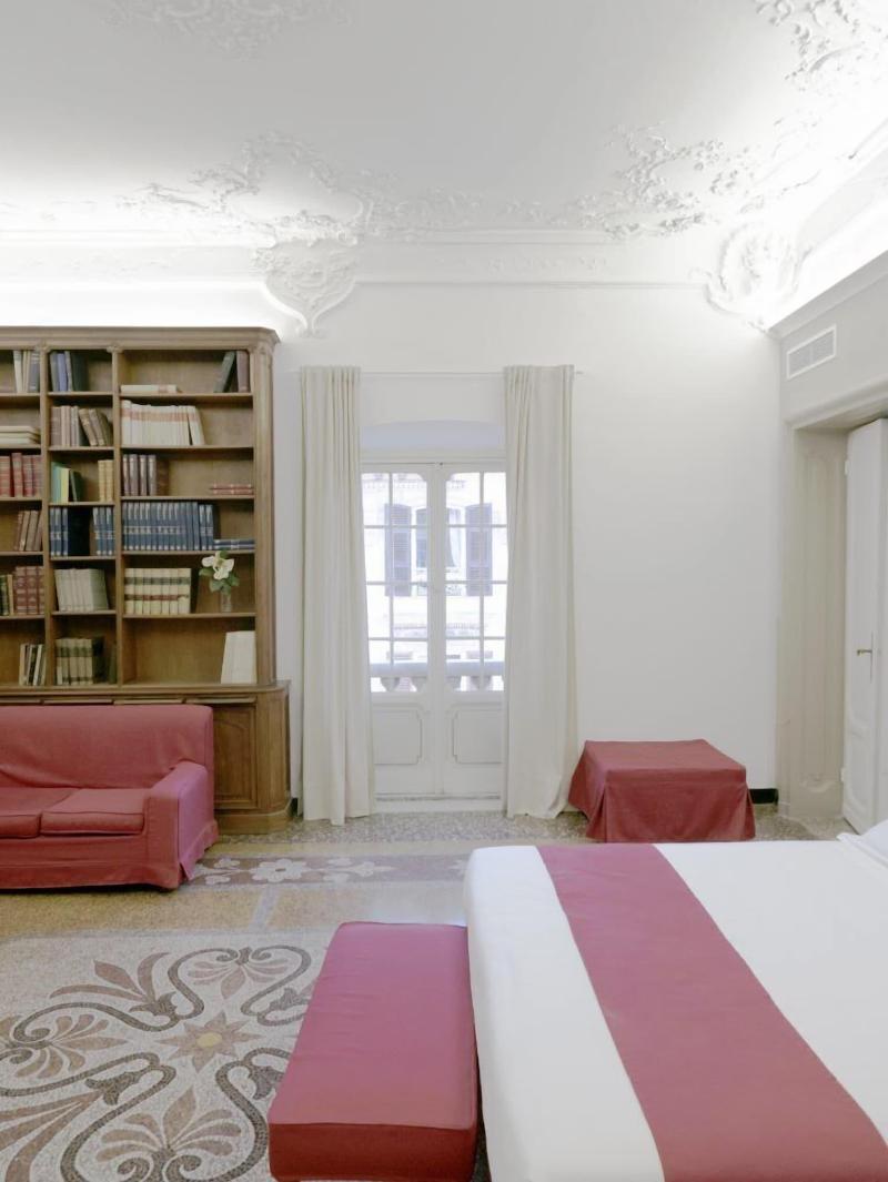 Genova46 Suites & Rooms - Oda