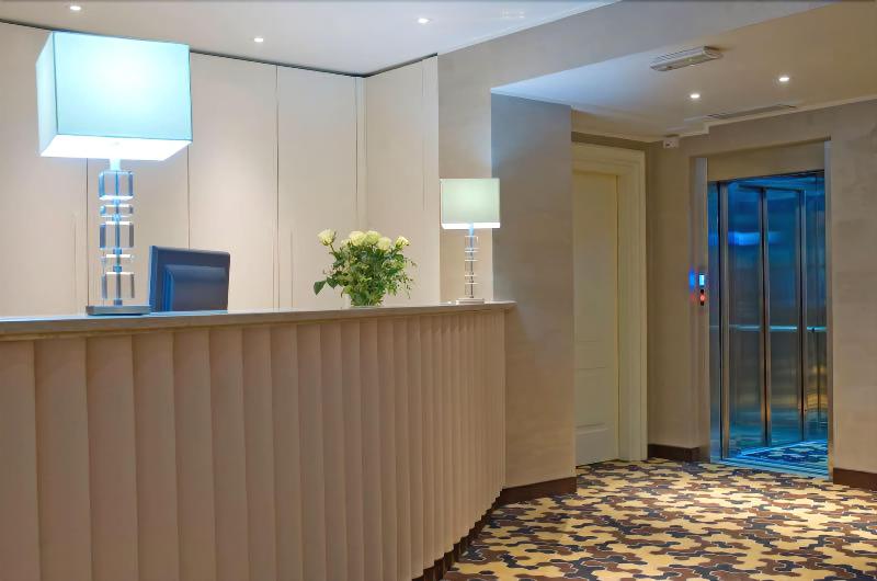 Hotel Principe Di Torino - Lobi