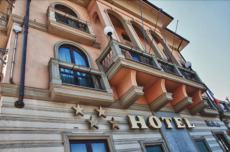 Hotel Villa Savoia - Genel