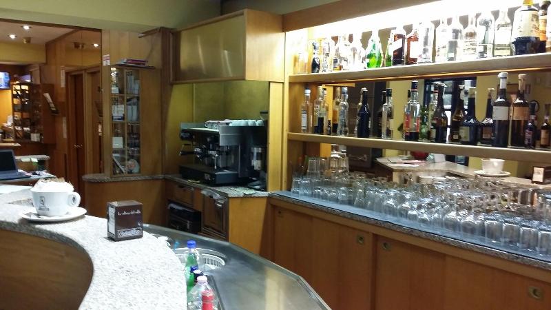 Flying Hotel - Bar