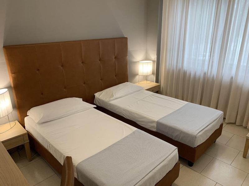 Flying Hotel - Oda