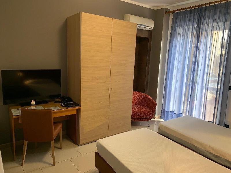 Flying Hotel - Oda