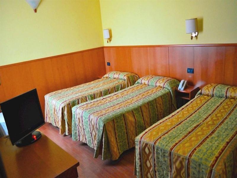 Hotel Cinzia - Oda
