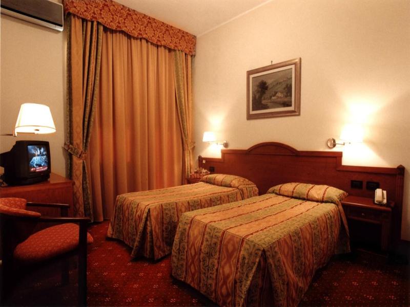 Hotel Cinzia - Oda