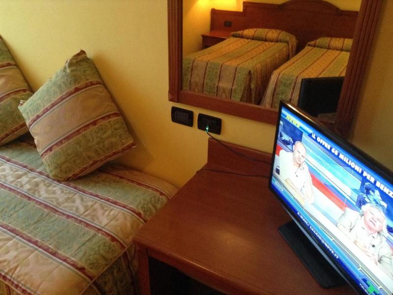 Hotel Cinzia - Oda