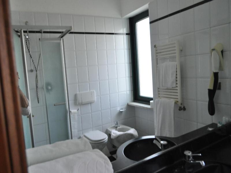 Hotel Cinzia - Oda