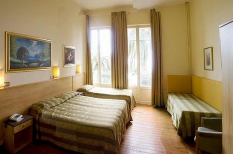 Hotel Petit Royal - Oda