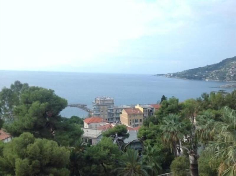 Hotel Petit Royal - Plaj