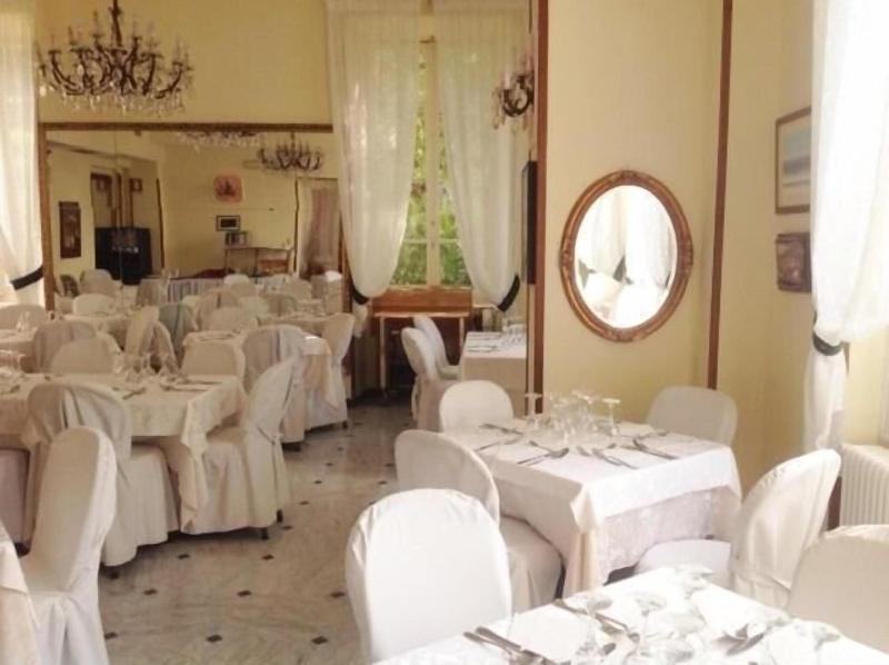 Hotel Petit Royal - Restoran