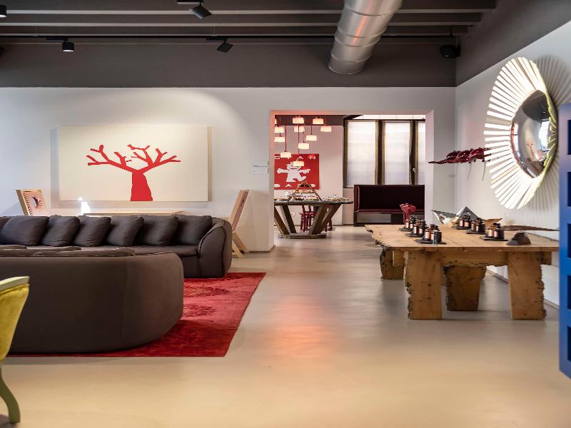 Savona 18 Suites - Lobi