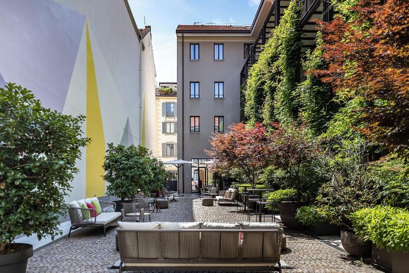 Savona 18 Suites - Genel