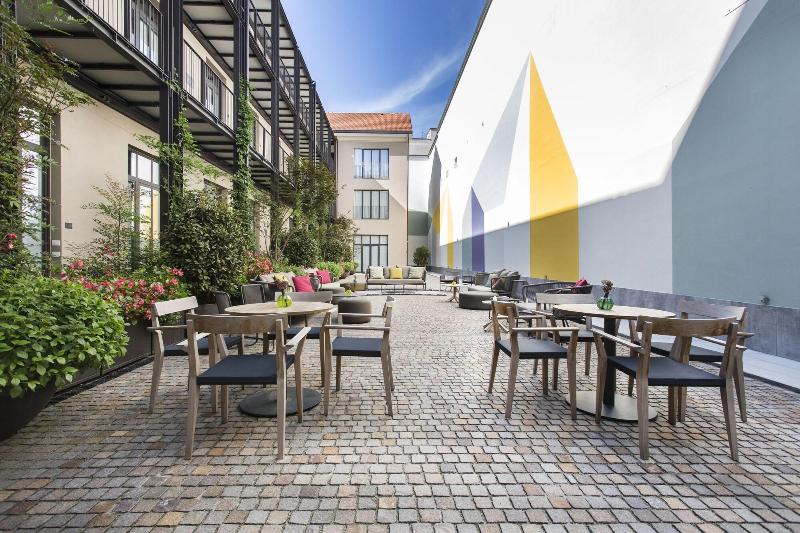 Savona 18 Suites - Genel