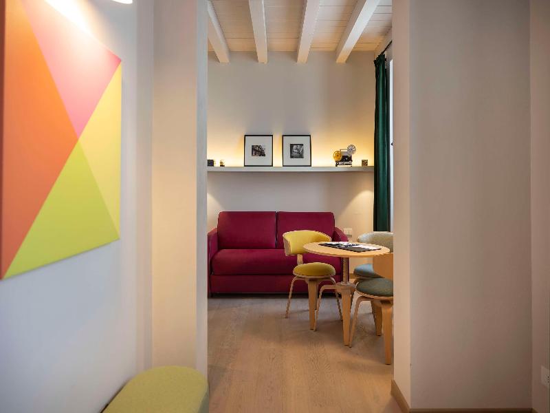 Savona 18 Suites - Oda