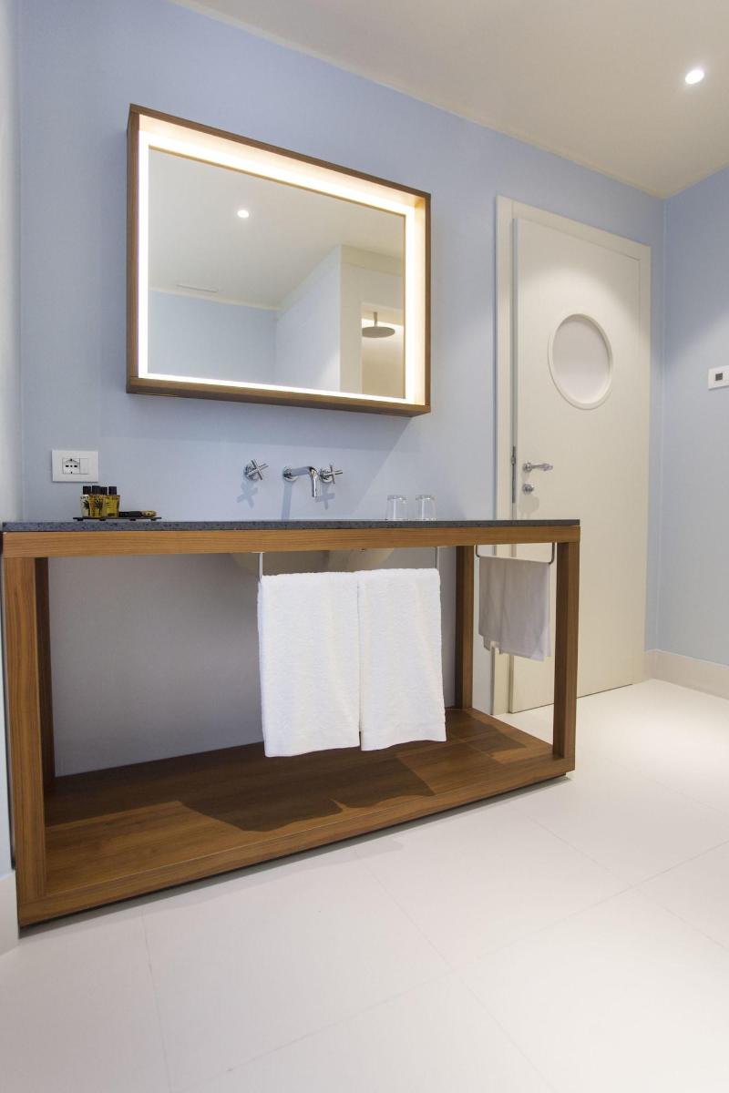 Savona 18 Suites - Oda