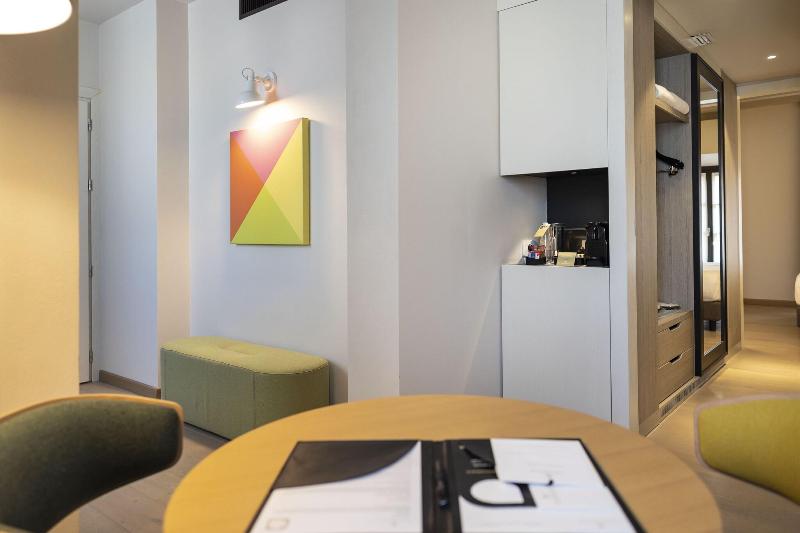 Savona 18 Suites - Oda