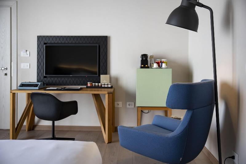 Savona 18 Suites - Oda