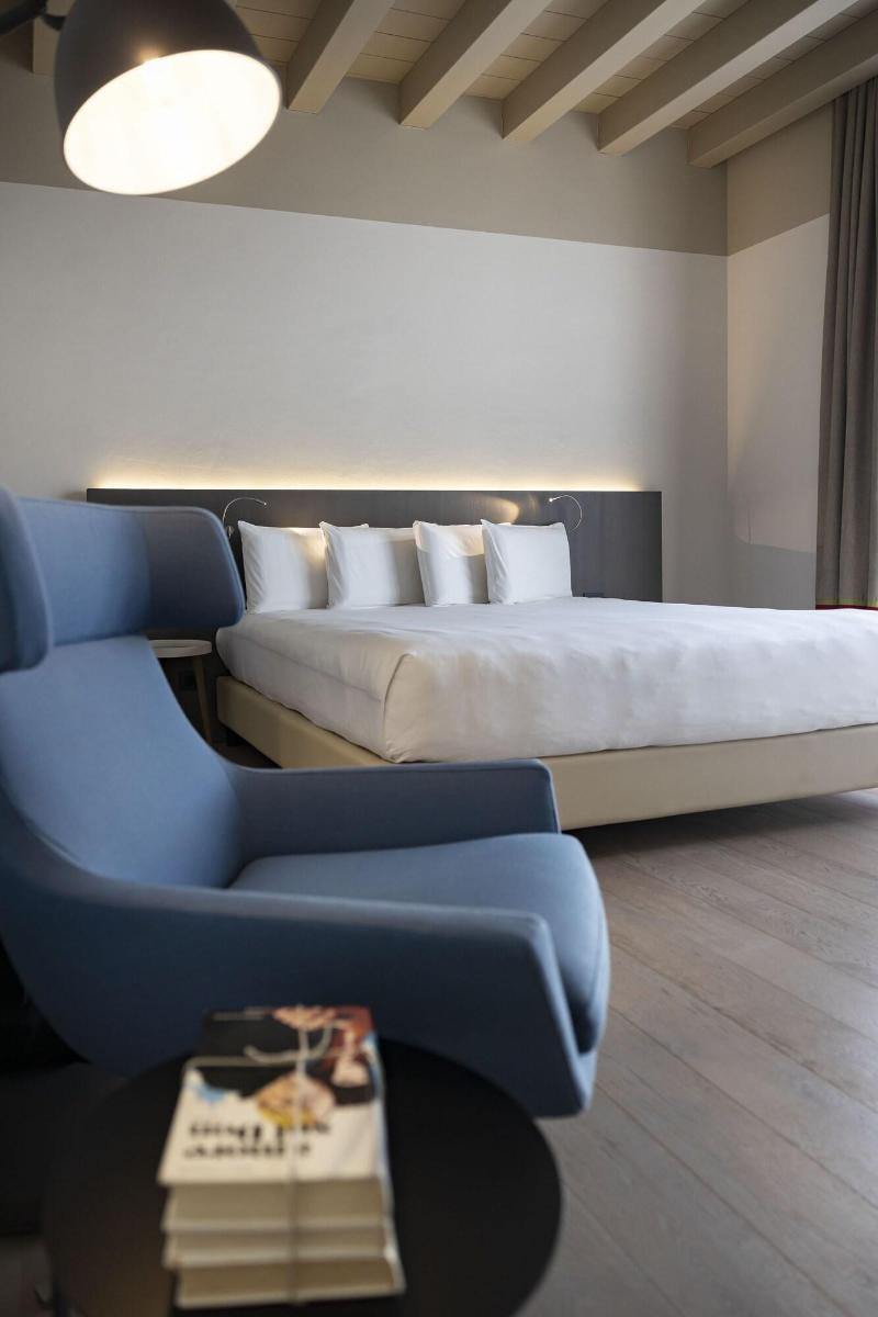 Savona 18 Suites - Oda