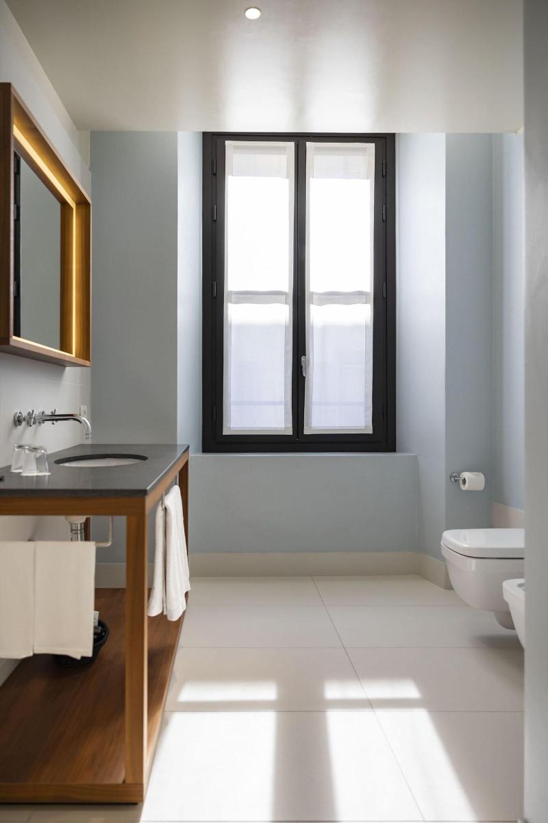 Savona 18 Suites - Oda