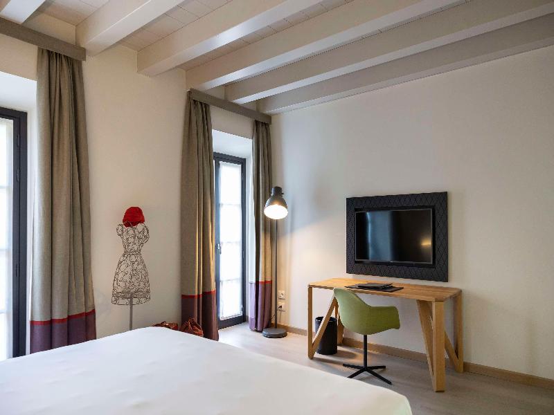 Savona 18 Suites - Oda