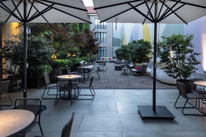 Savona 18 Suites - Teras