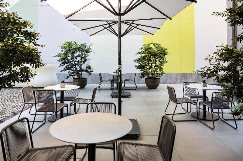 Savona 18 Suites - Teras