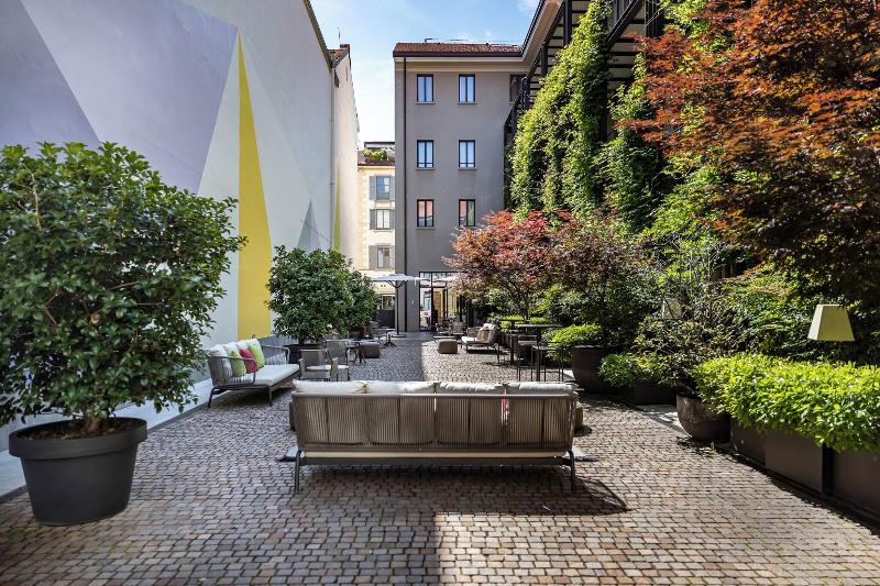 Savona 18 Suites - Teras