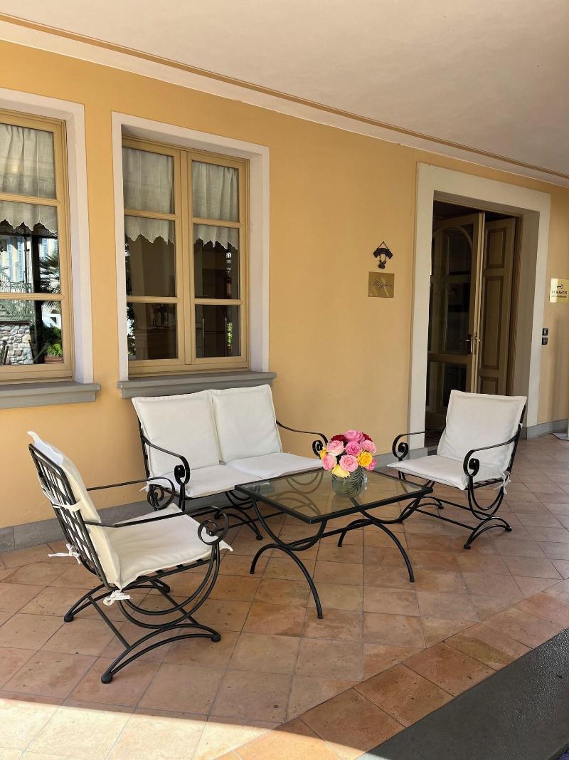 Romantik Hotel Relais Mirabella Iseo - Lobi