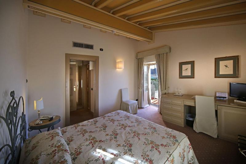 Romantik Hotel Relais Mirabella Iseo - Oda
