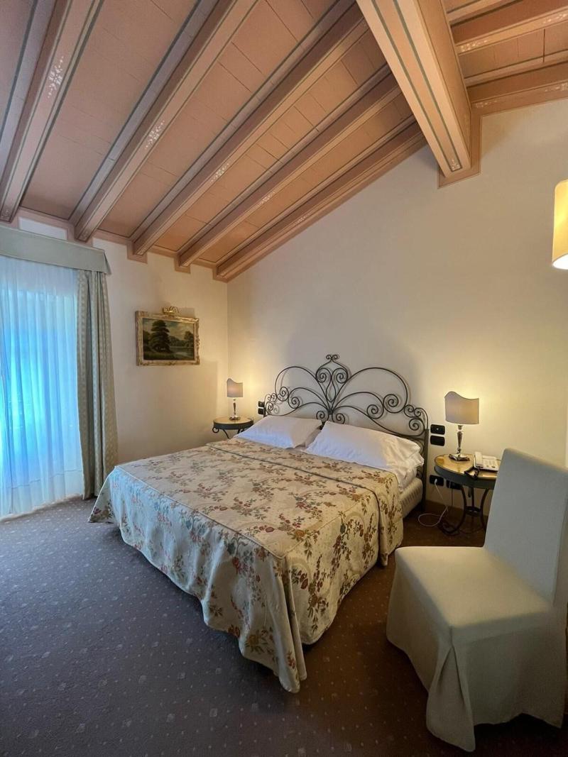 Romantik Hotel Relais Mirabella Iseo - Oda
