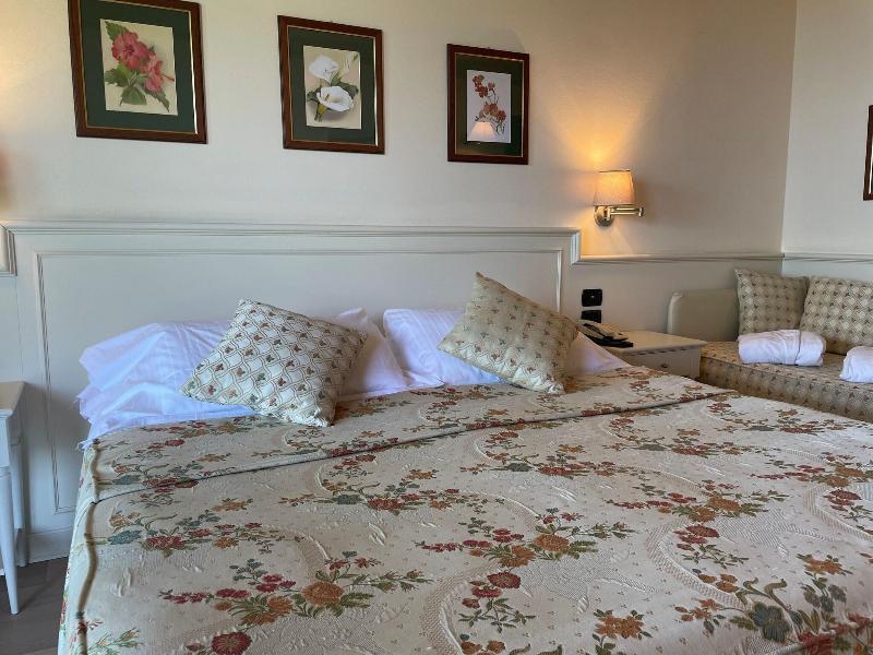 Romantik Hotel Relais Mirabella Iseo - Oda