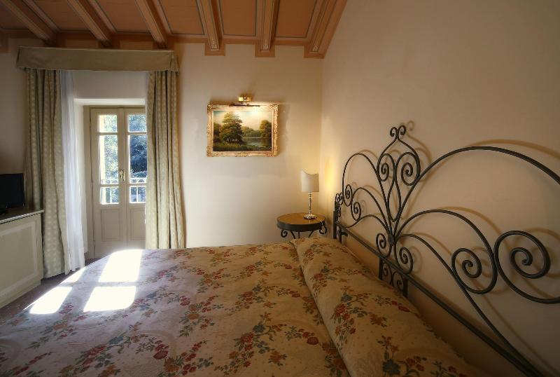 Romantik Hotel Relais Mirabella Iseo - Oda