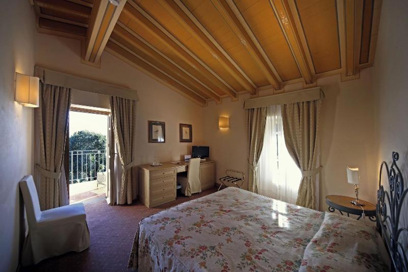 Romantik Hotel Relais Mirabella Iseo - Oda