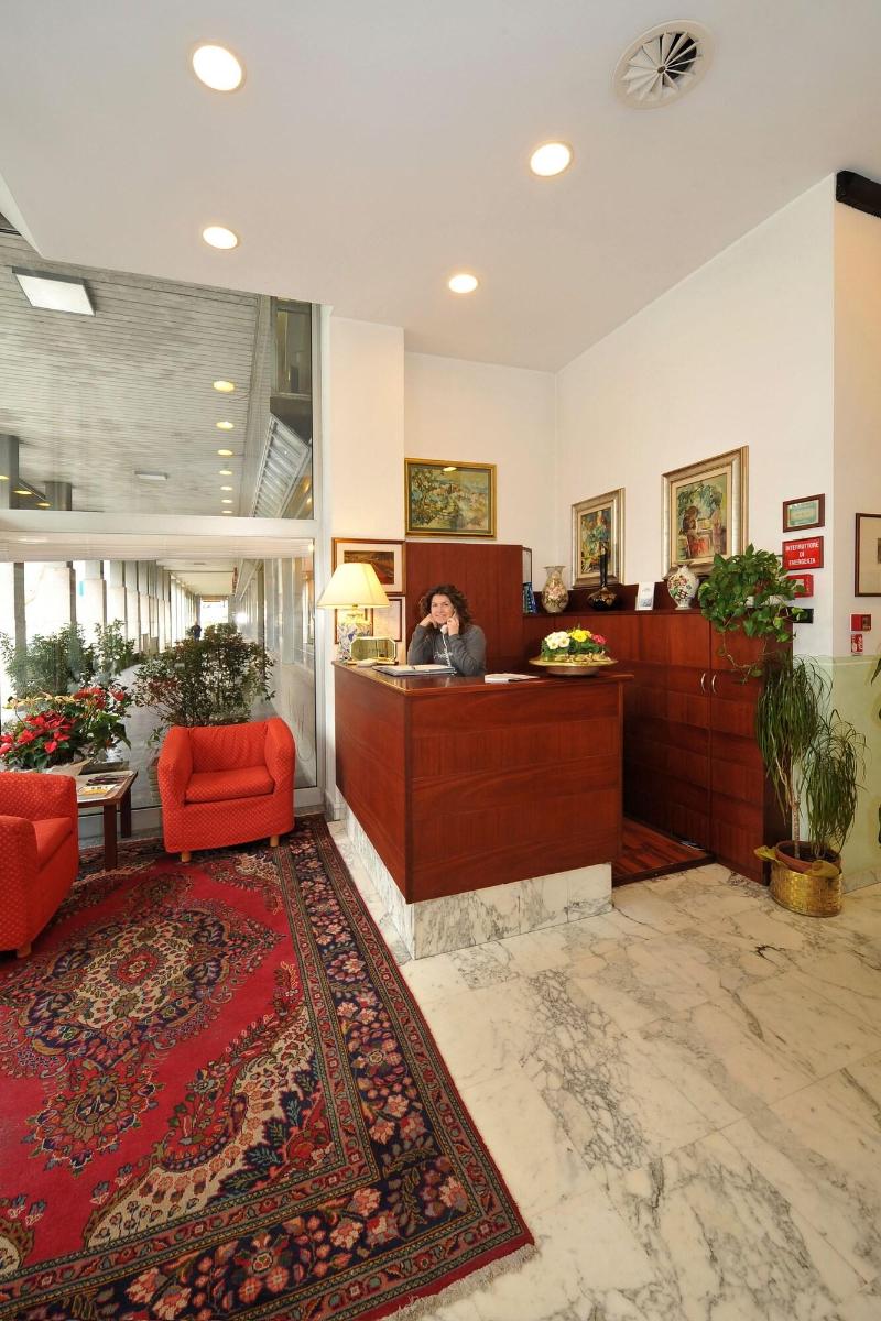 Hotel Alberi - Lobi