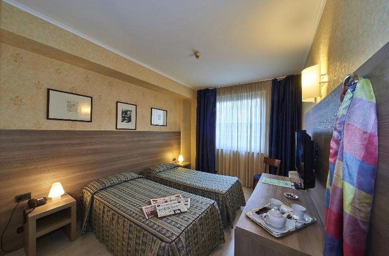 Hotel Alberi - Oda