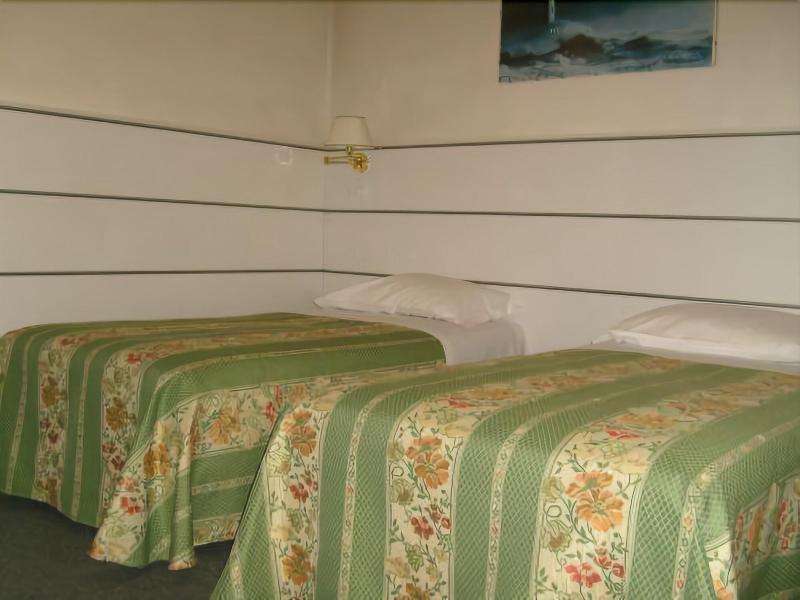 Hotel Post - Oda