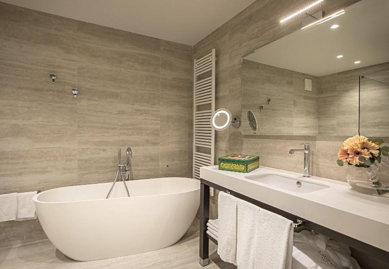 Hotel Laurin - Oda