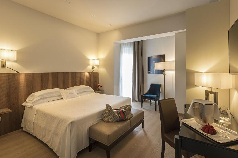 Hotel Laurin - Oda
