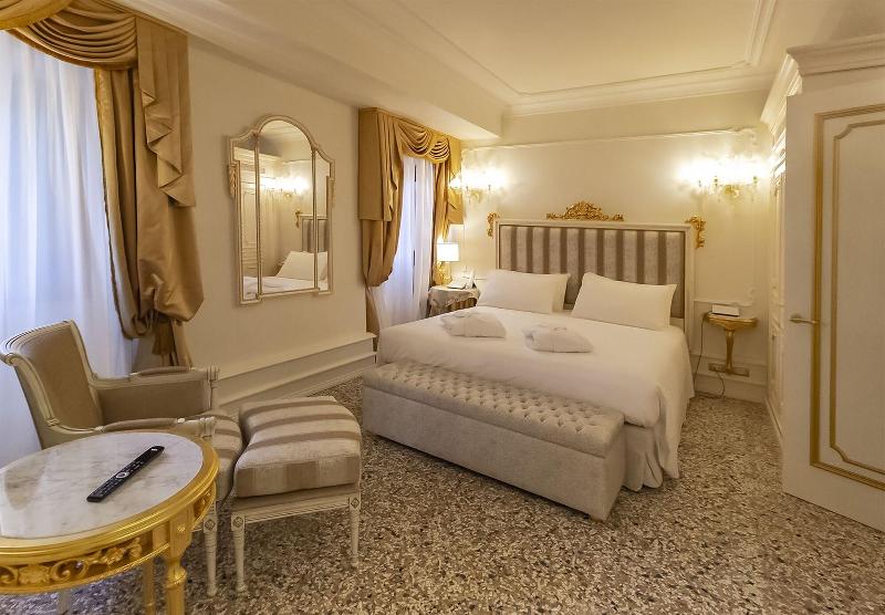 Cà Bonfadini Historic Experience - Oda