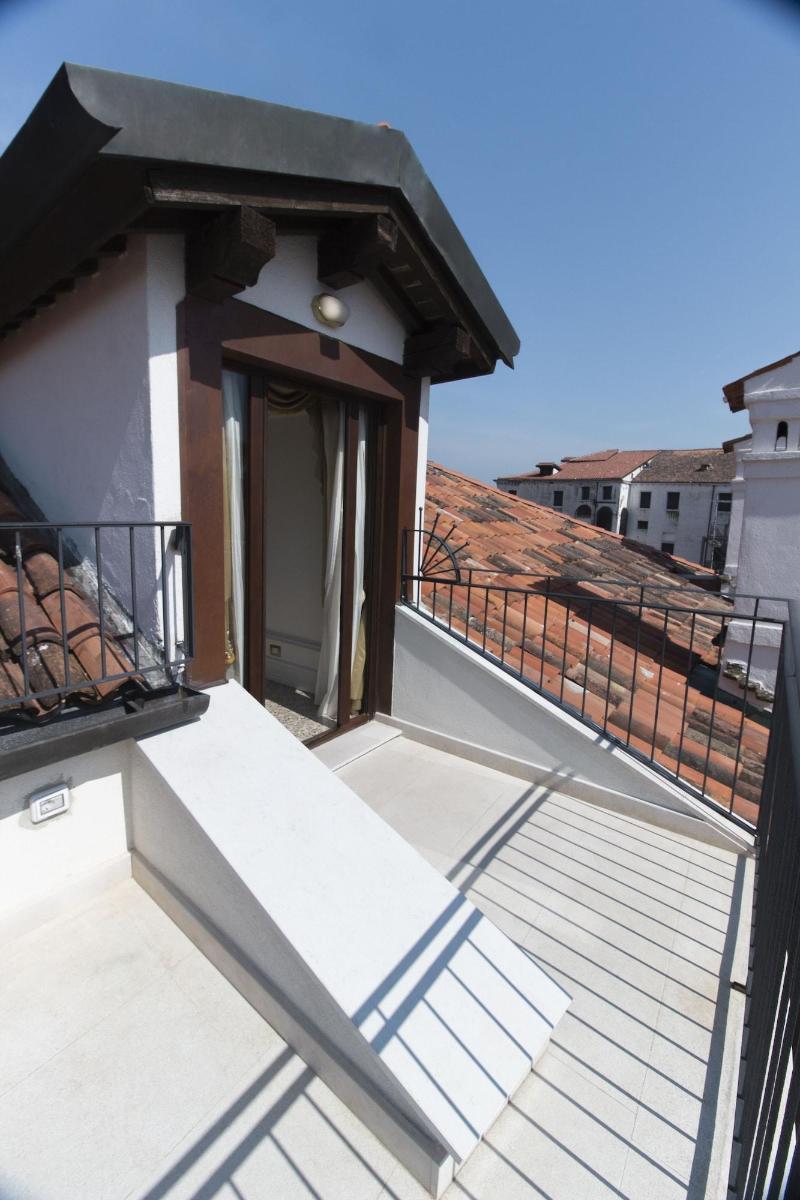 Cà Bonfadini Historic Experience - Oda