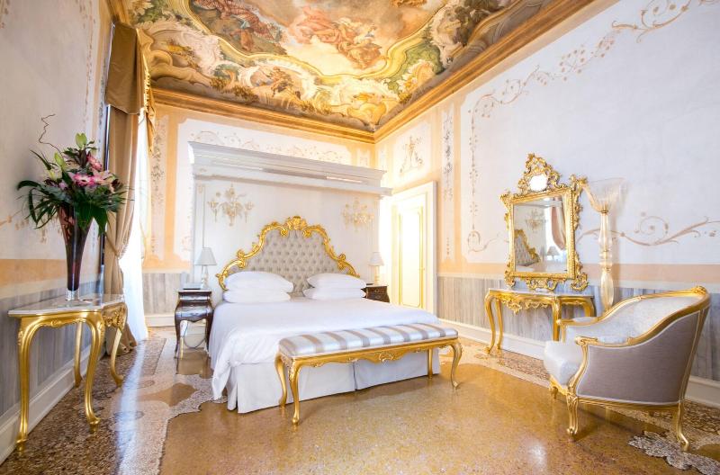 Cà Bonfadini Historic Experience - Oda