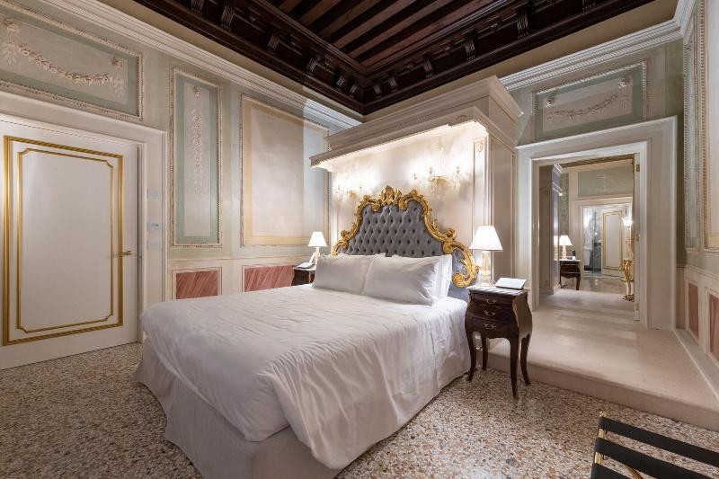 Cà Bonfadini Historic Experience - Oda