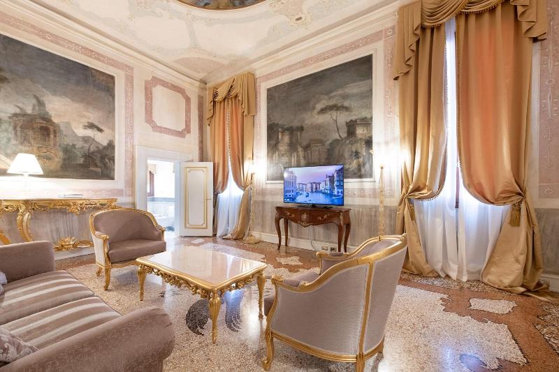 Cà Bonfadini Historic Experience - Oda