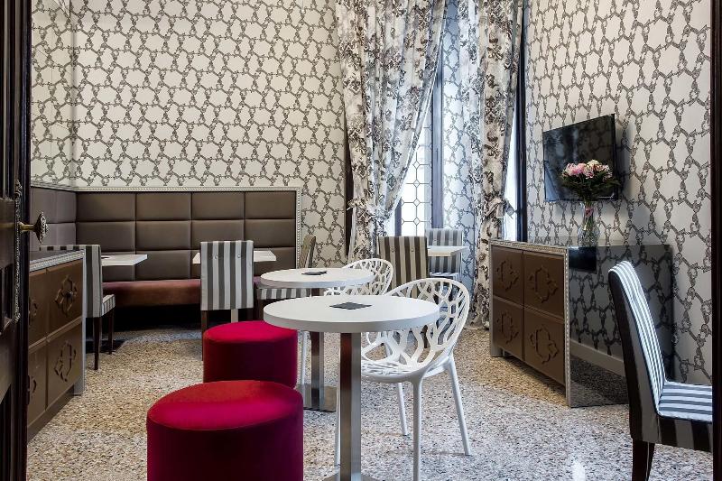 Hotel Cà Nobile Corner - Lobi