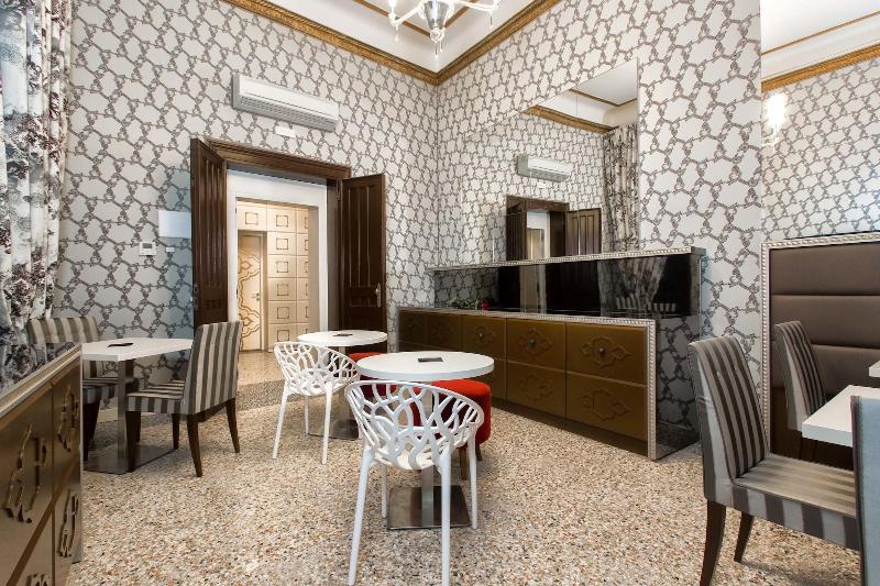 Hotel Cà Nobile Corner - Lobi