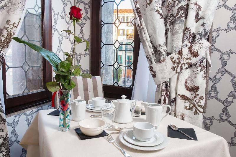 Hotel Cà Nobile Corner - Restoran