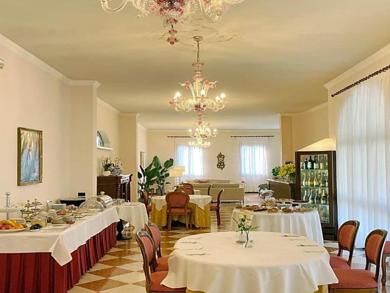 Hotel Isola Di Caprera - Genel