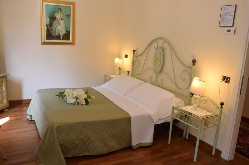 Hotel Isola Di Caprera - Oda