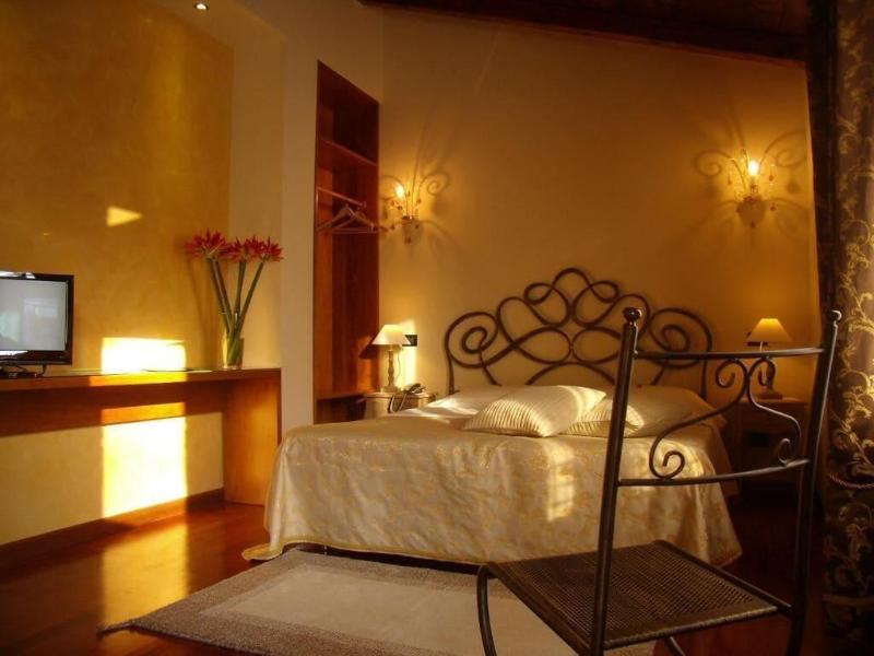 Hotel Isola Di Caprera - Oda